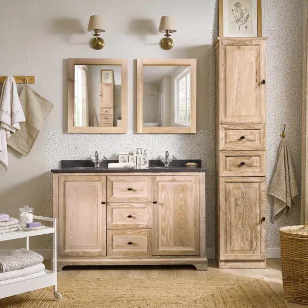 Ensemble salle de bain : Double vasque, armoires, colonne