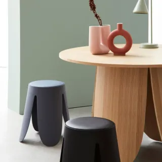 Table ronde de salle à manger en bois design D120 - CROCUS - HELLIN