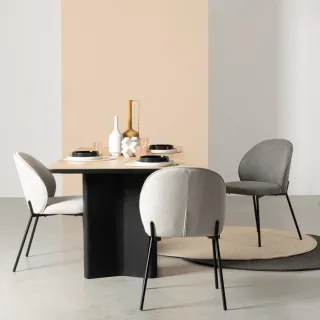 Chaise de salle à manger design en tissu et métal noir (lot de 2)  NELLY - HELLIN