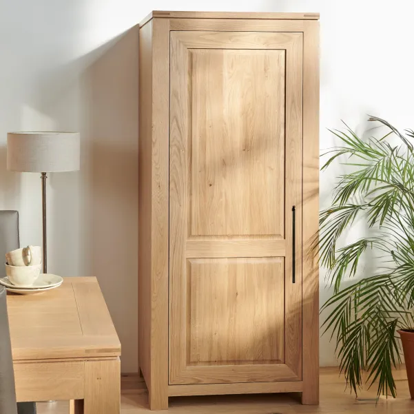 Bonnetière moderne en chêne clair 1 porte 3 tablettes BOSTON - HELLIN