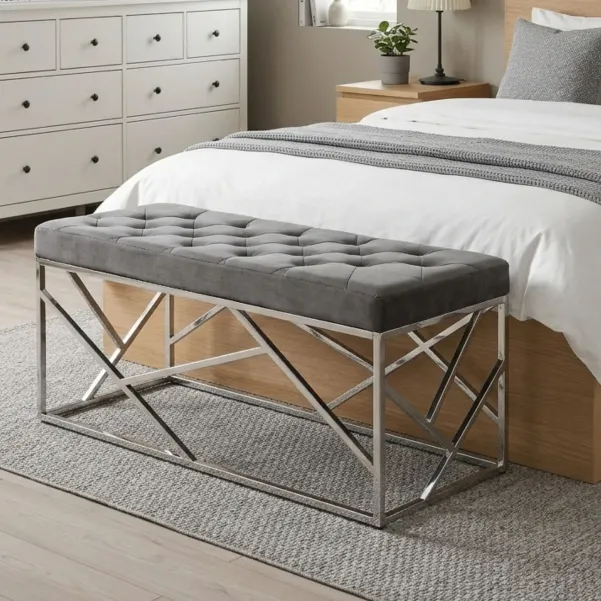 Banc d'entrée ou bout de lit en velours gris et métal argent L97 ROMY - HELLIN