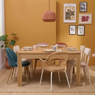 Table extensible carrée en chêne clair / collection Boston